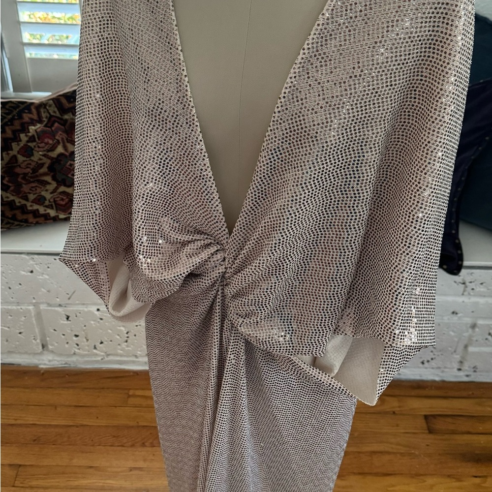 NWT DoDo Bar Or Kimmel Dress in powder (very light pink)size 44 It / 8 US